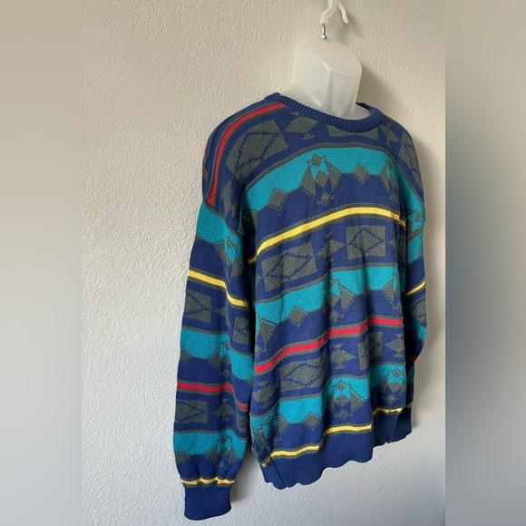FINAL SALE‼️‼️ Men’s VTG Claiborne Blue Geometric Multicolor Pullover Sweater  L - Picture 7 of 10